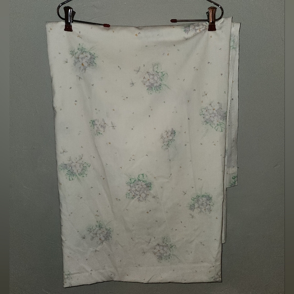 Vintage Floral Flat Sheet by JP Stevens - Picture 4 of 7